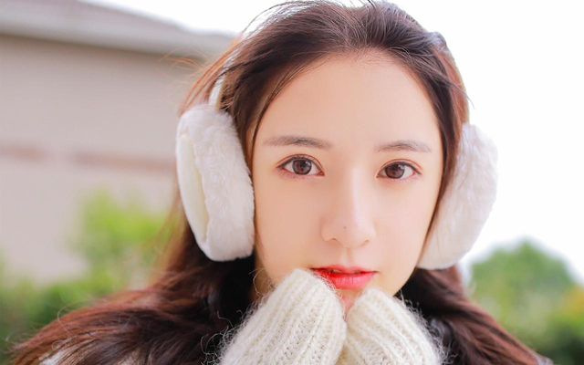 男的插入女的app用户界面